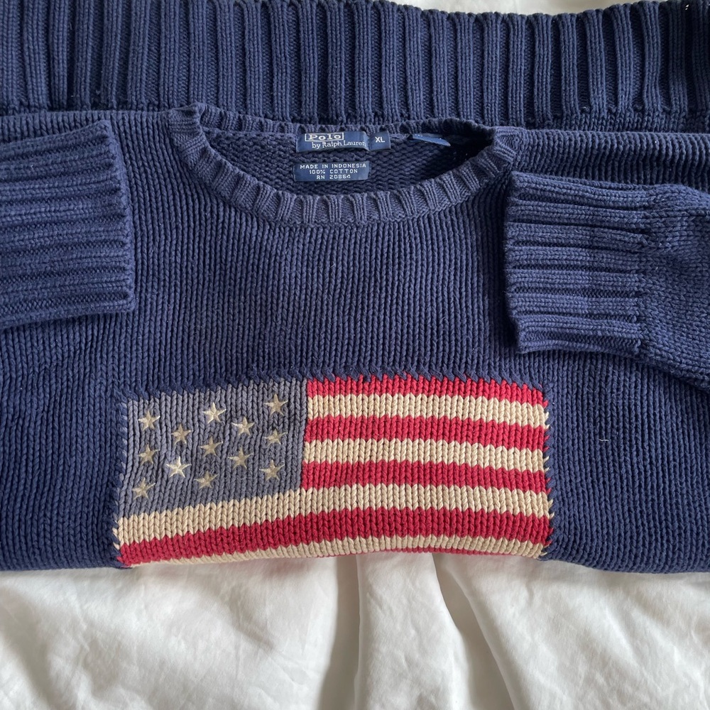 Vintage Polo by Ralph Lauren Classic American Flag Crewneck Sweater